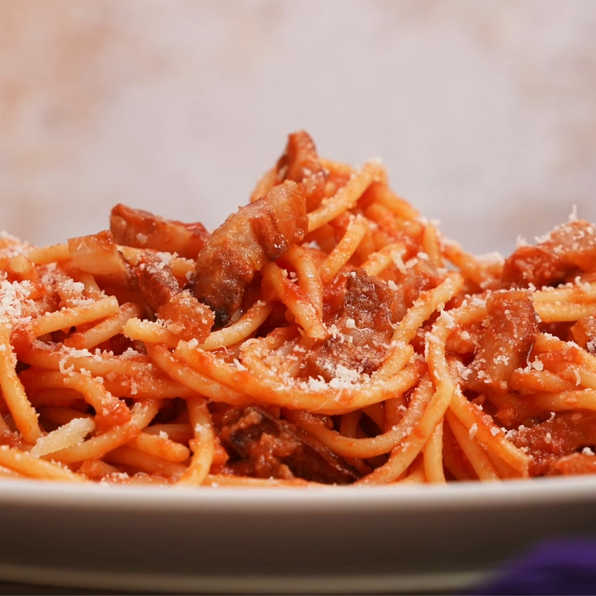 pasta all'amatriciana photo